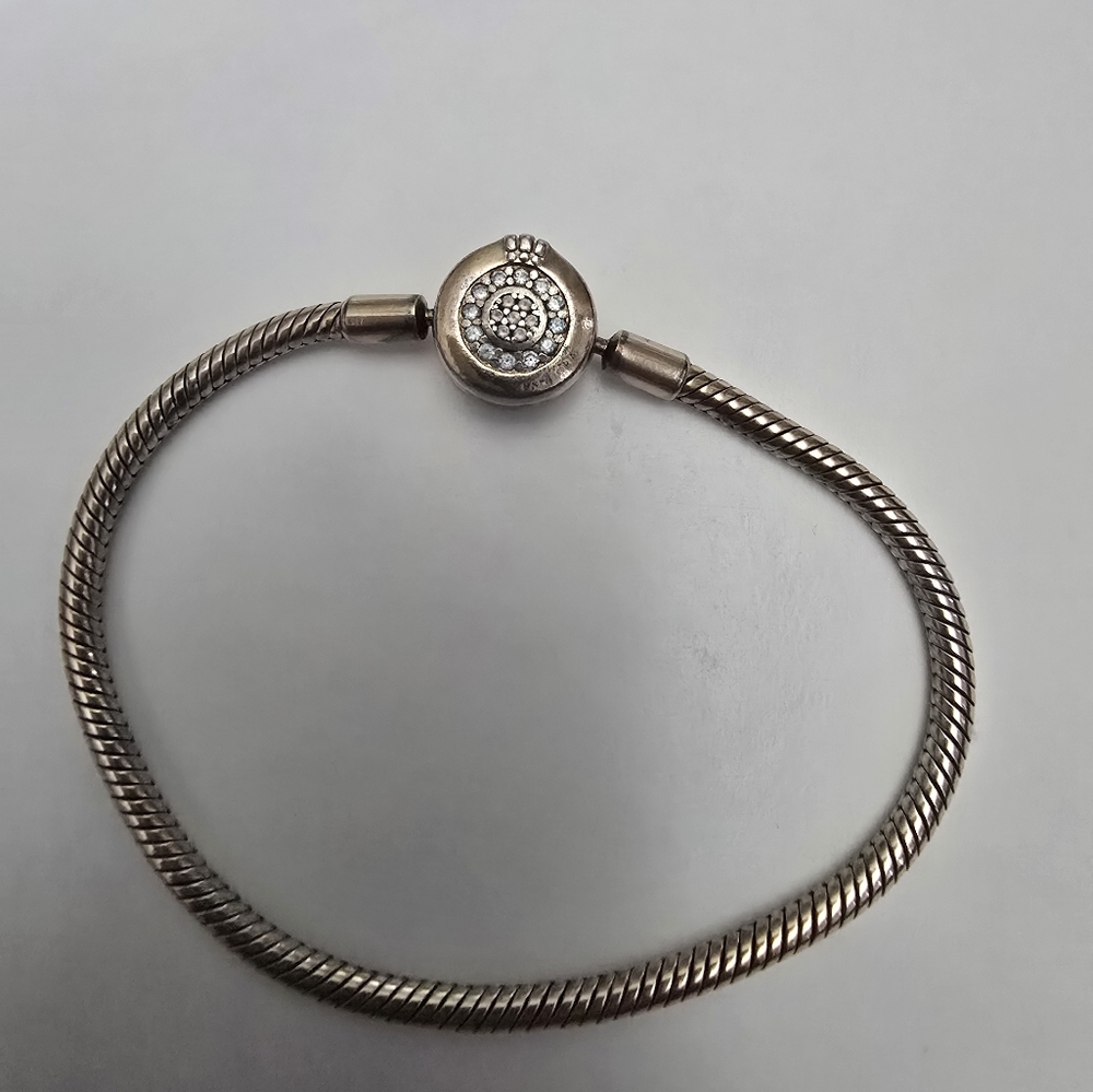 Pandora Crown Goldtone Bracelet 6 1/2"